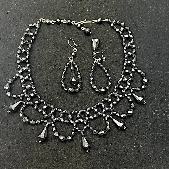 Barneys New York Chandelier Choker & Earring Set — Vintage Gothic Glamour NWT - Picture 5 of 5